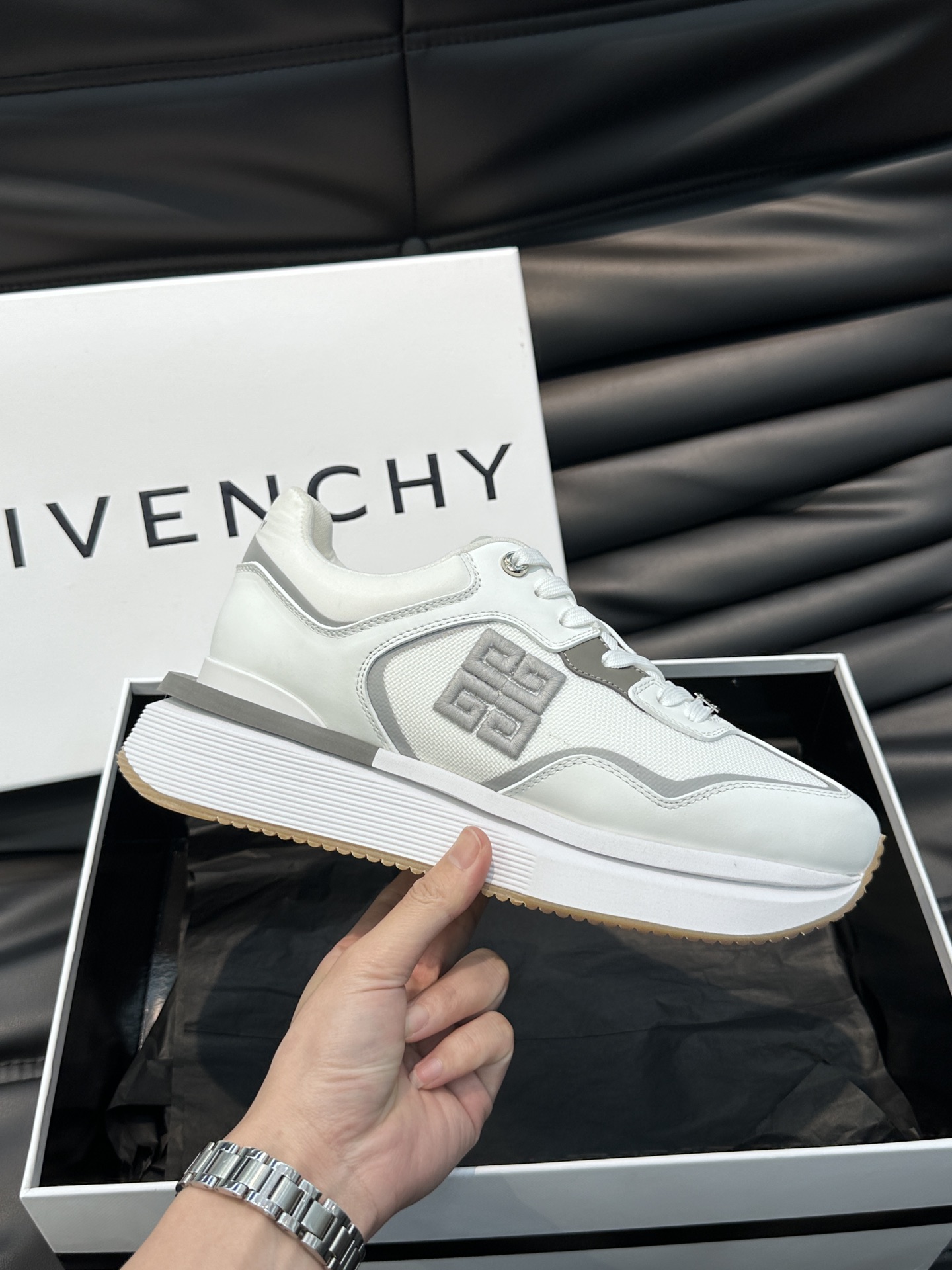 Givenchy sz38-45 90